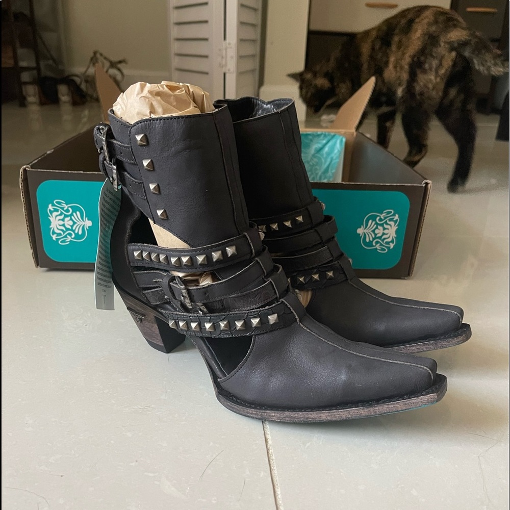 Lane Buckle Up Boots